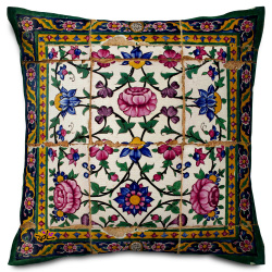 کوسن مخمل لوتوس